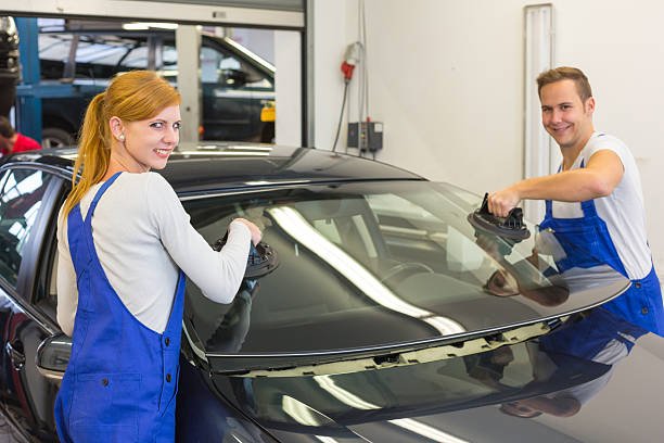 Windshield Repair Buena Park, CA - Online Estimates Available for Auto Glass Chip and Damage Repair