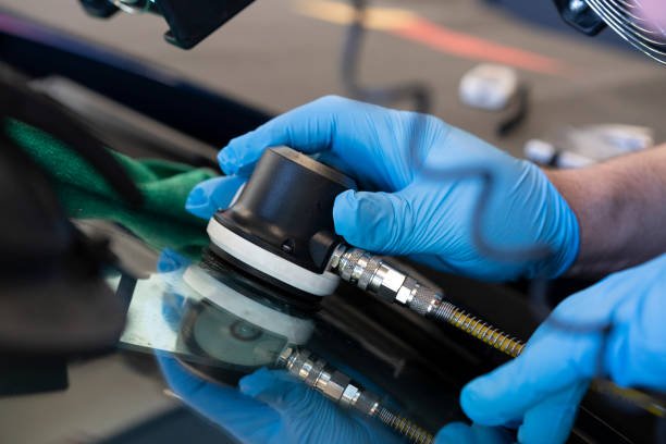 Windshield Repair in La Mirada CA - Same Day Windshield Restoration for Chips, Cracks, and Stress Cracks